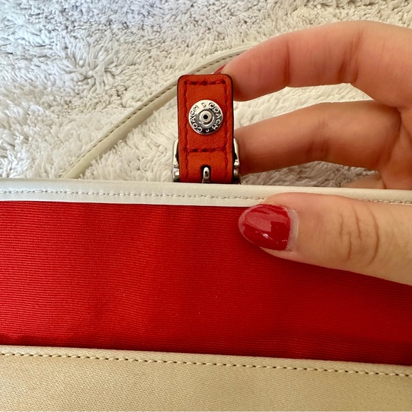 Coach Soho clutch wristlet - Picture 5 of 5
